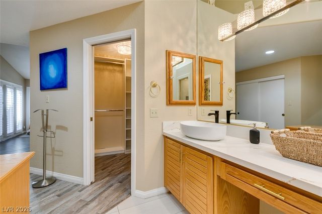 7217 Mission Hills Drive, Las Vegas, NV 89113