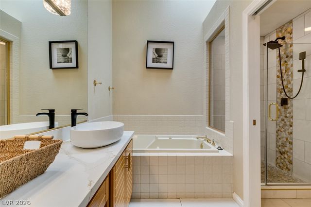 7217 Mission Hills Drive, Las Vegas, NV 89113