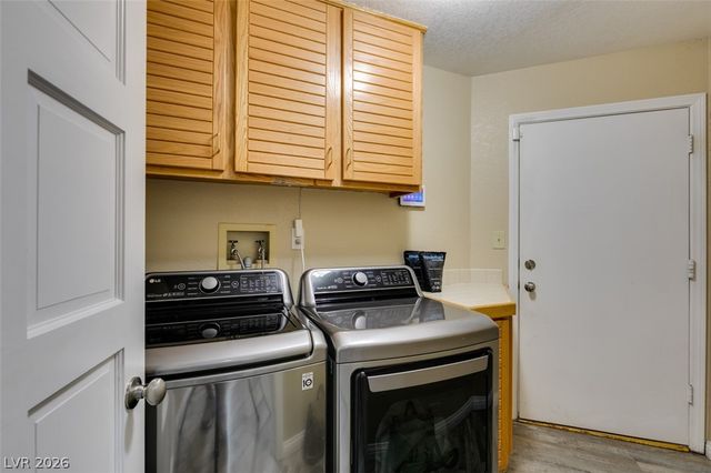 7217 Mission Hills Drive, Las Vegas, NV 89113