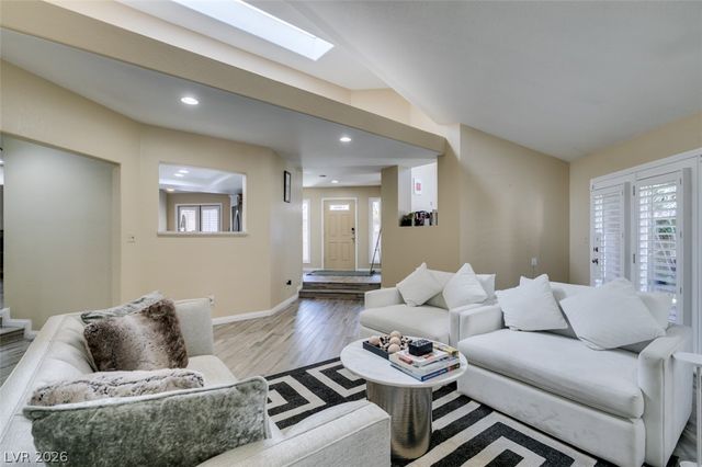 7217 Mission Hills Drive, Las Vegas, NV 89113