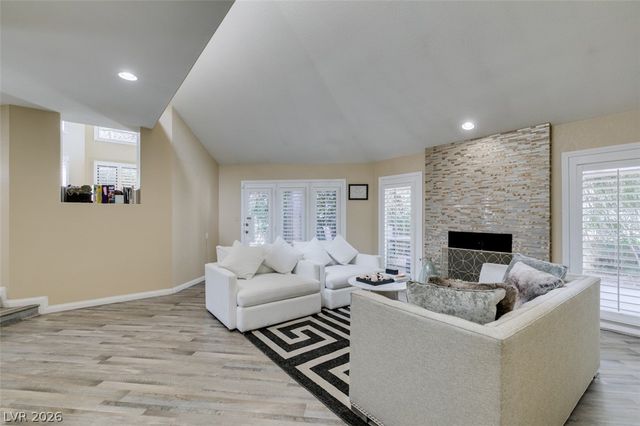 7217 Mission Hills Drive, Las Vegas, NV 89113