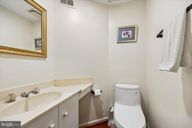 10623 PINE HAVEN TER, North Bethesda, MD 20852
