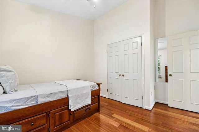 10623 PINE HAVEN TER, North Bethesda, MD 20852