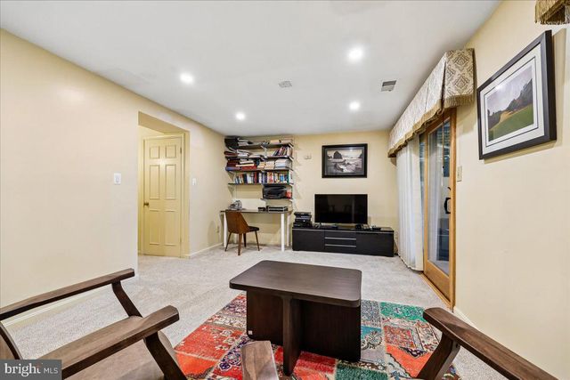10623 PINE HAVEN TER, North Bethesda, MD 20852