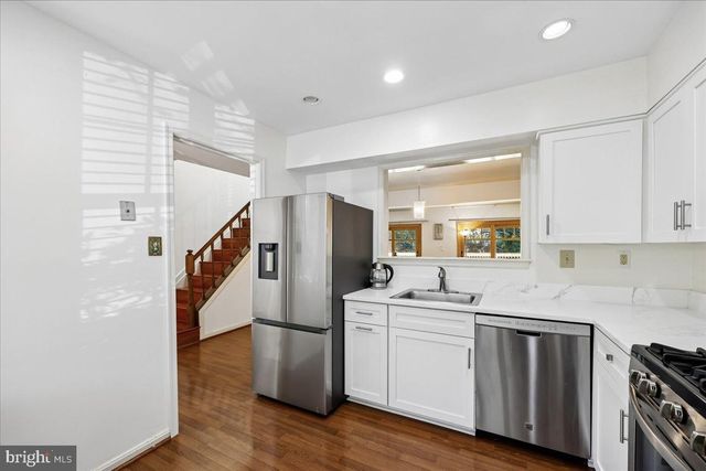 10623 PINE HAVEN TER, North Bethesda, MD 20852