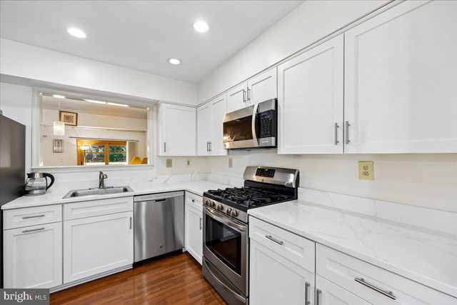 10623 PINE HAVEN TER, North Bethesda, MD 20852