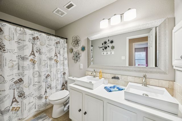 10601 Gleneagles Lane, Rowlett, TX 75089