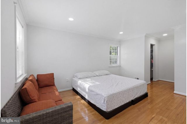5283 SUDBERRY LN, Woodbridge, VA 22193