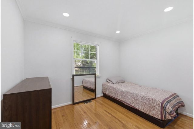 5283 SUDBERRY LN, Woodbridge, VA 22193