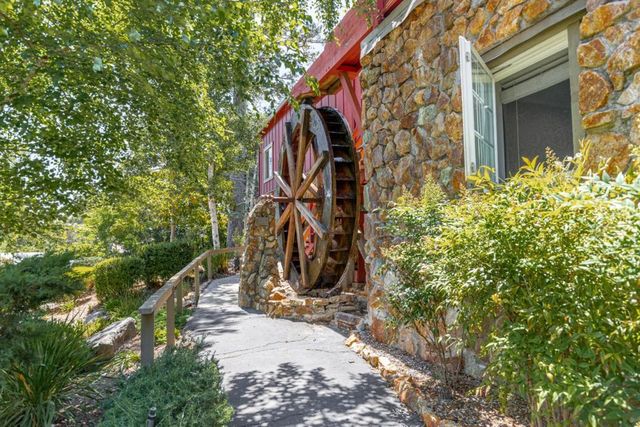 552 Bean Creek Road, Scotts Valley, CA 95066