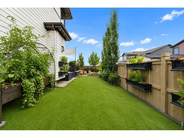 5580 Moosehead Cir, Longmont, CO 80503