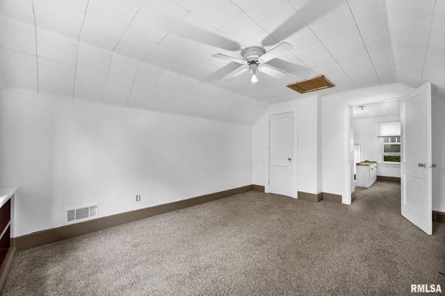 201 PEKIN Avenue, East Peoria, IL 61611