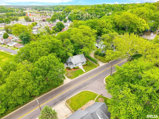 201 PEKIN Avenue, East Peoria, IL 61611