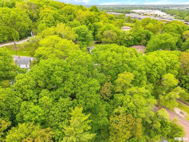 201 PEKIN Avenue, East Peoria, IL 61611