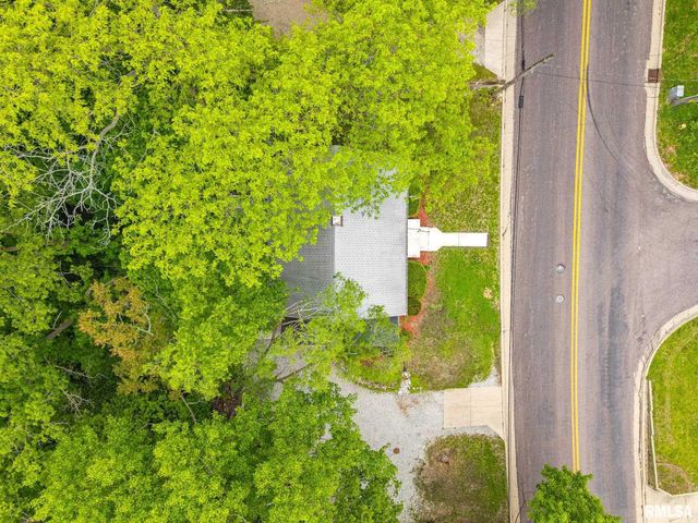 201 PEKIN Avenue, East Peoria, IL 61611