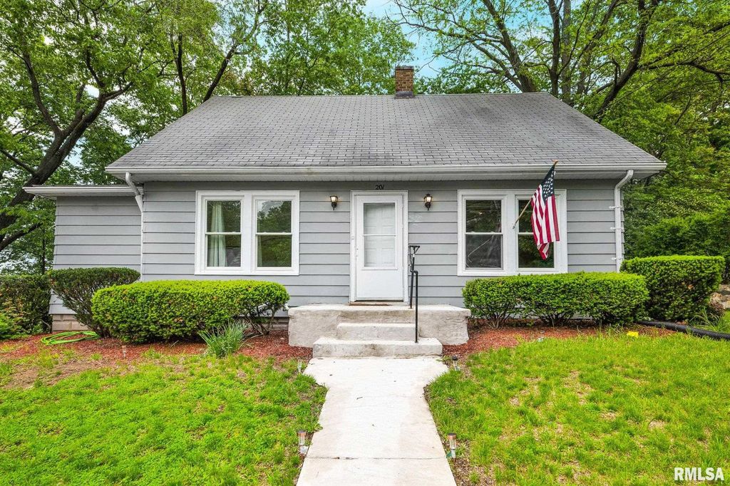 201 PEKIN Avenue, East Peoria, IL 61611