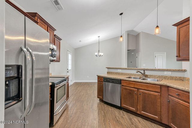 258 Breakwater Drive, Sneads Ferry, NC 28460