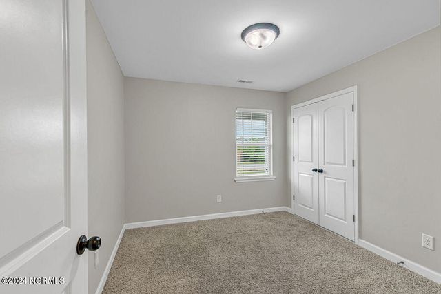 258 Breakwater Drive, Sneads Ferry, NC 28460