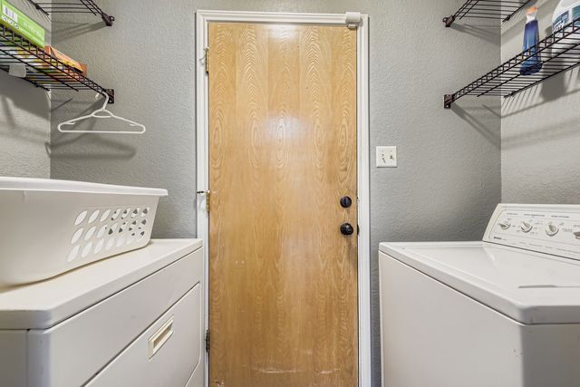 424 Benjamin Lane, Arlington, TX 76002