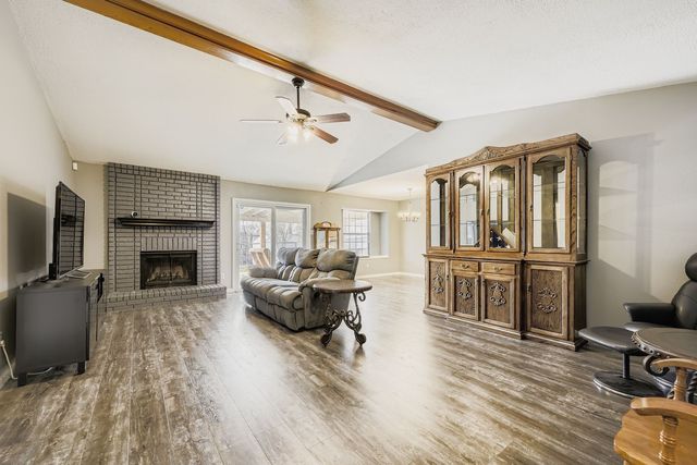 424 Benjamin Lane, Arlington, TX 76002