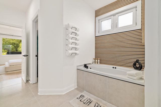 987 Shipmaster Ave., Myrtle Beach, SC 29579