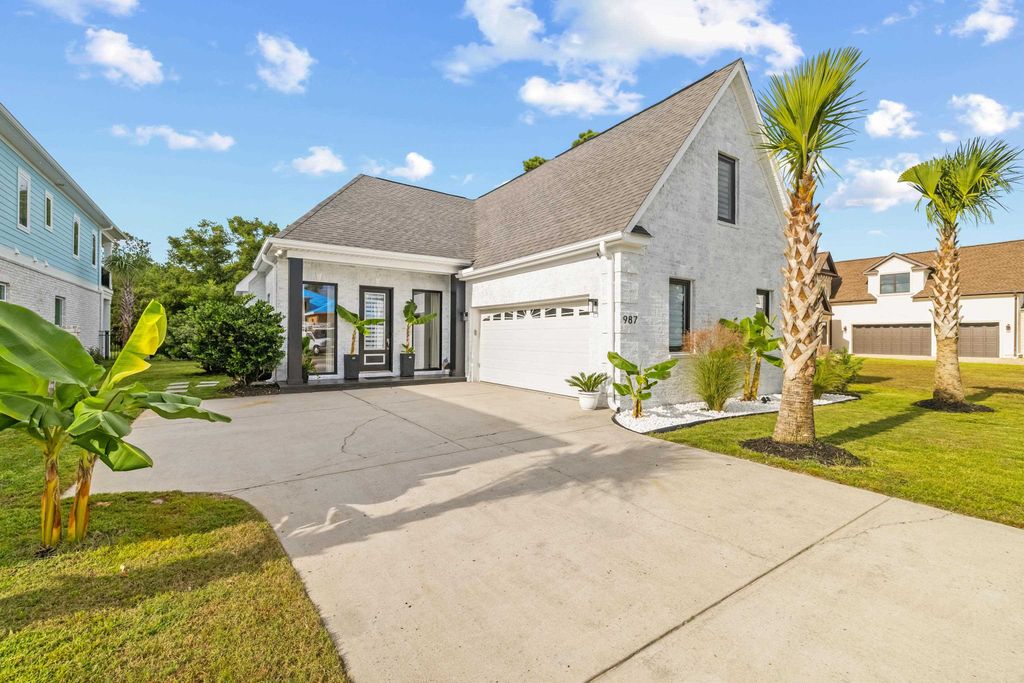 987 Shipmaster Ave., Myrtle Beach, SC 29579