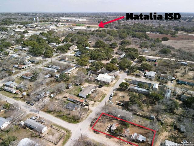 801 Fifth, Natalia, TX 78059