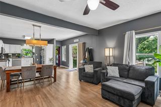 939 1st Street N, Newton, IA 50208