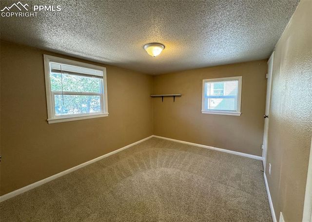 915 S EL PASO Street, Colorado Springs, CO 80903