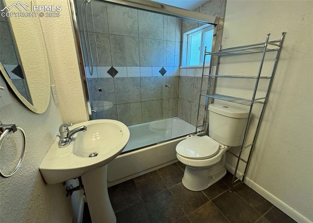 915 S EL PASO Street, Colorado Springs, CO 80903