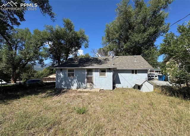 915 S EL PASO Street, Colorado Springs, CO 80903