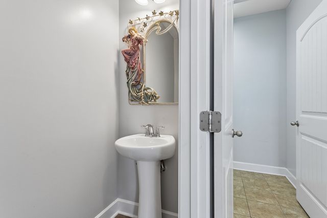 5032 Napoli Dr, Mount Juliet, TN 37122