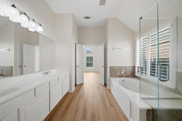 1279 Ocean Manor Lane, League City, TX 77573