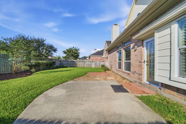 1279 Ocean Manor Lane, League City, TX 77573