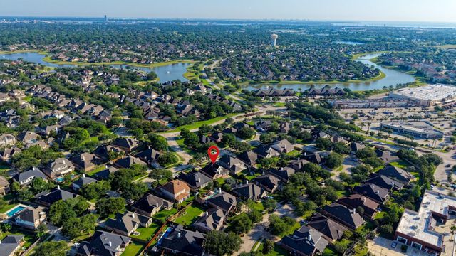 1279 Ocean Manor Lane, League City, TX 77573