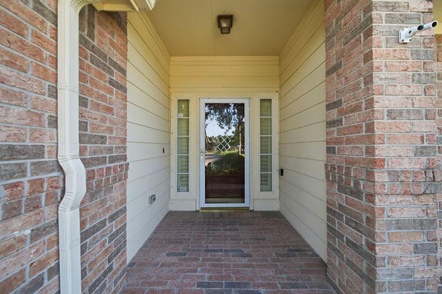 1279 Ocean Manor Lane, League City, TX 77573