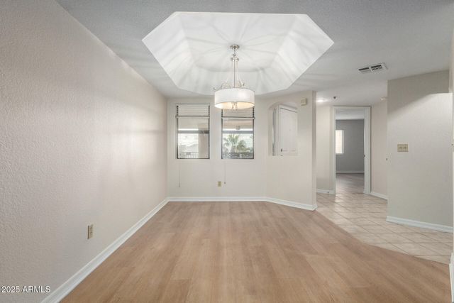 5104 N 32ND Street 332, Phoenix, AZ 85018