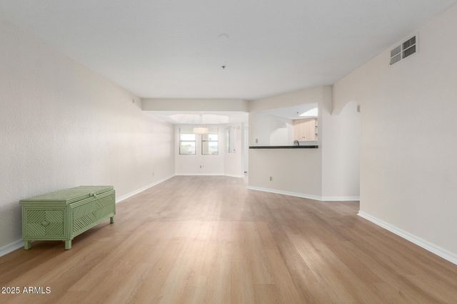 5104 N 32ND Street 332, Phoenix, AZ 85018