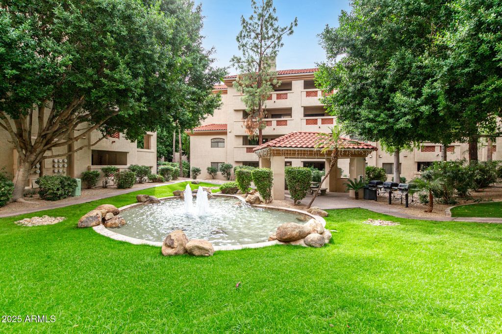 5104 N 32ND Street 332, Phoenix, AZ 85018