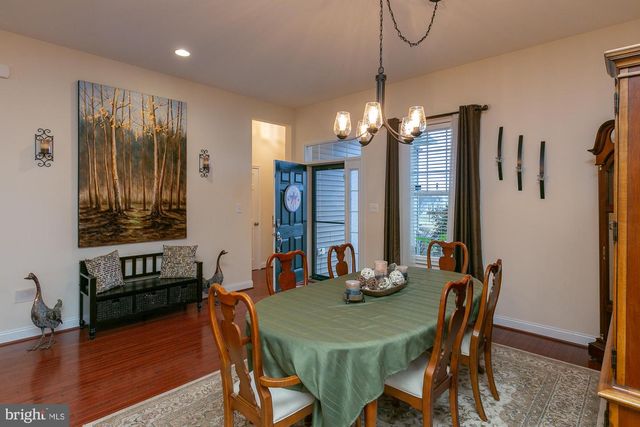 79 TORNWORTH DR, Charles Town, WV 25414