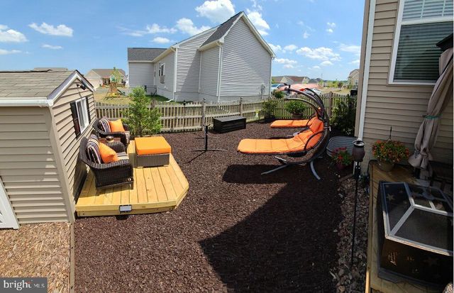 79 TORNWORTH DR, Charles Town, WV 25414