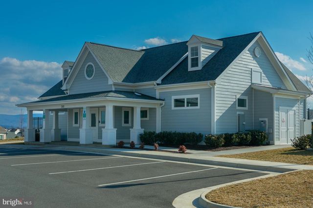 79 TORNWORTH DR, Charles Town, WV 25414