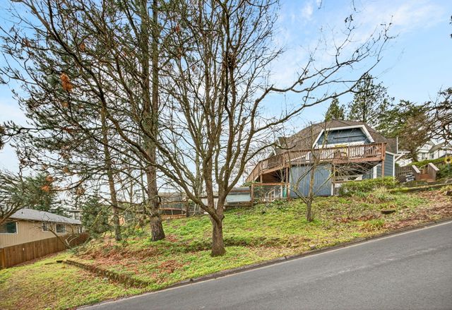 730 Grover Street, Ashland, OR 97520