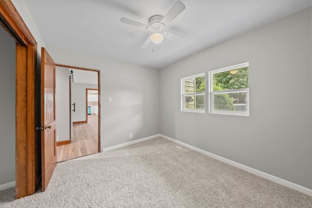922 Pleasant Street, Ironton, OH 45638
