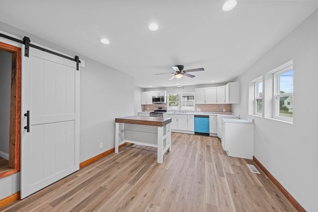 922 Pleasant Street, Ironton, OH 45638