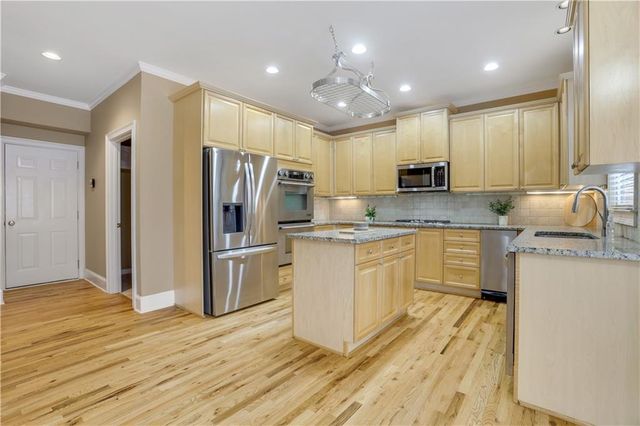 803 Rocky Ridge Court, Canton, GA 30114