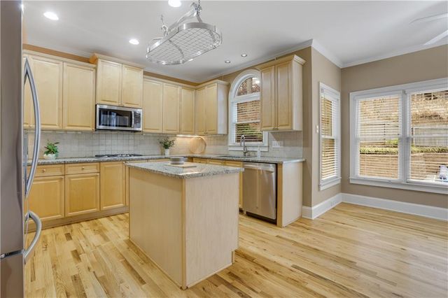 803 Rocky Ridge Court, Canton, GA 30114