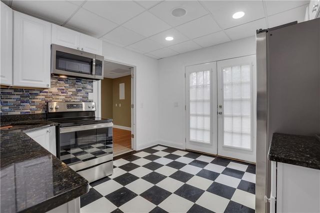 803 Rocky Ridge Court, Canton, GA 30114