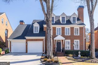 2144 Village Point NE, Brookhaven, GA 30319