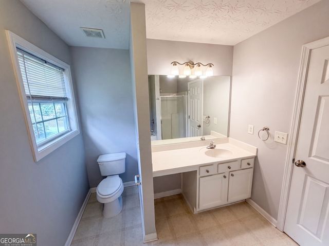 4636 Pine Acre Circle, Sugar Hill, GA 30518